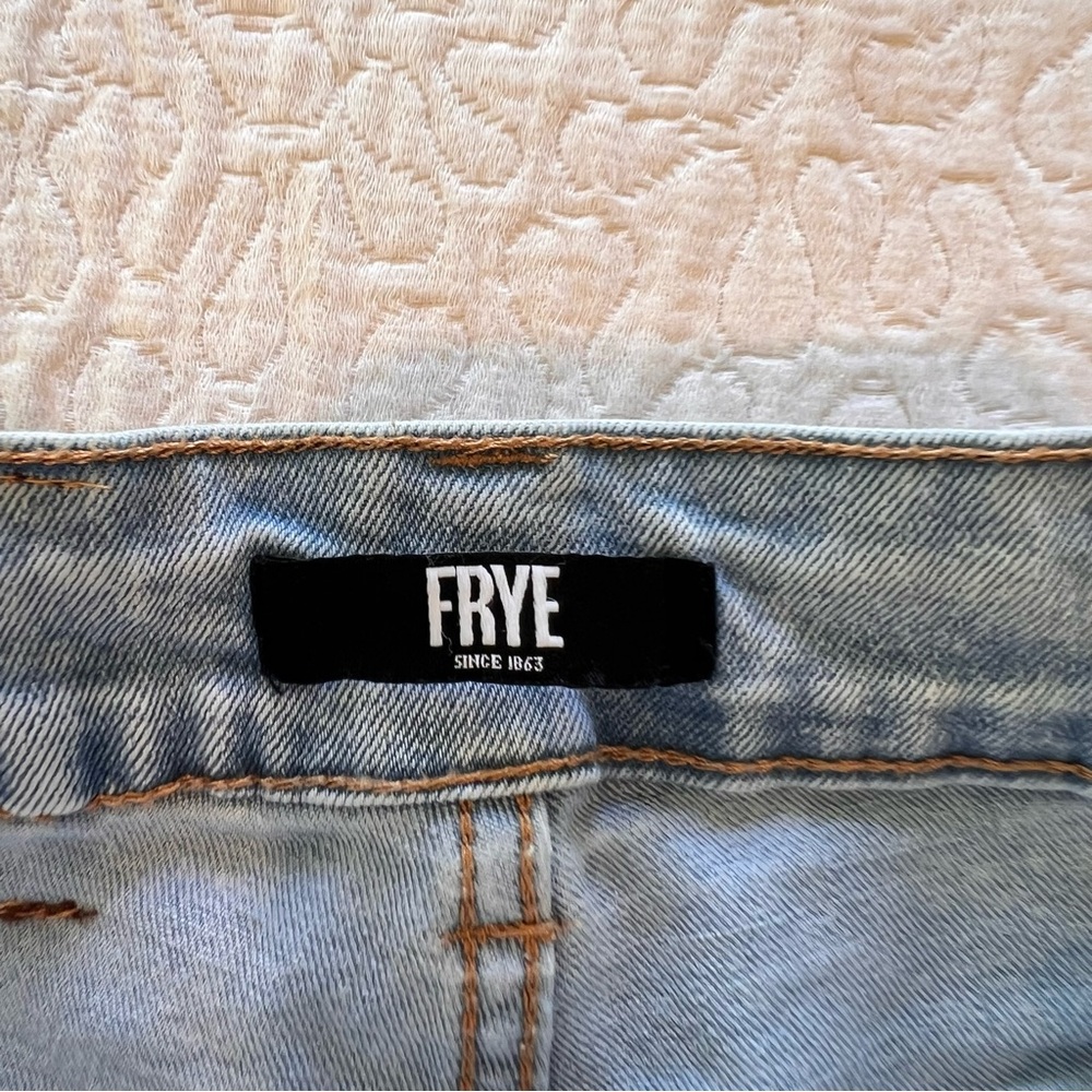 Frye Straight leg denim jeans - Picture 3 of 8